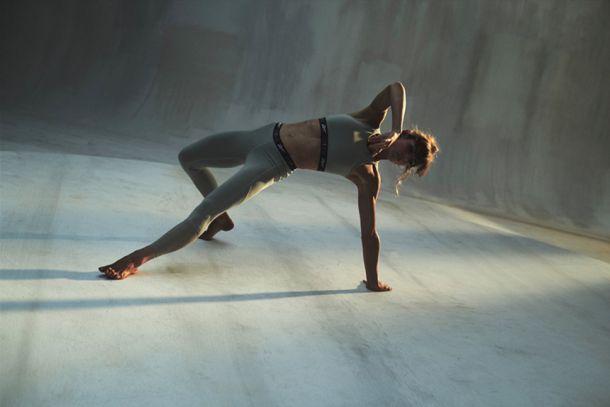 Cours de Yoga Hatha flow Salle de Sport Bordeaux