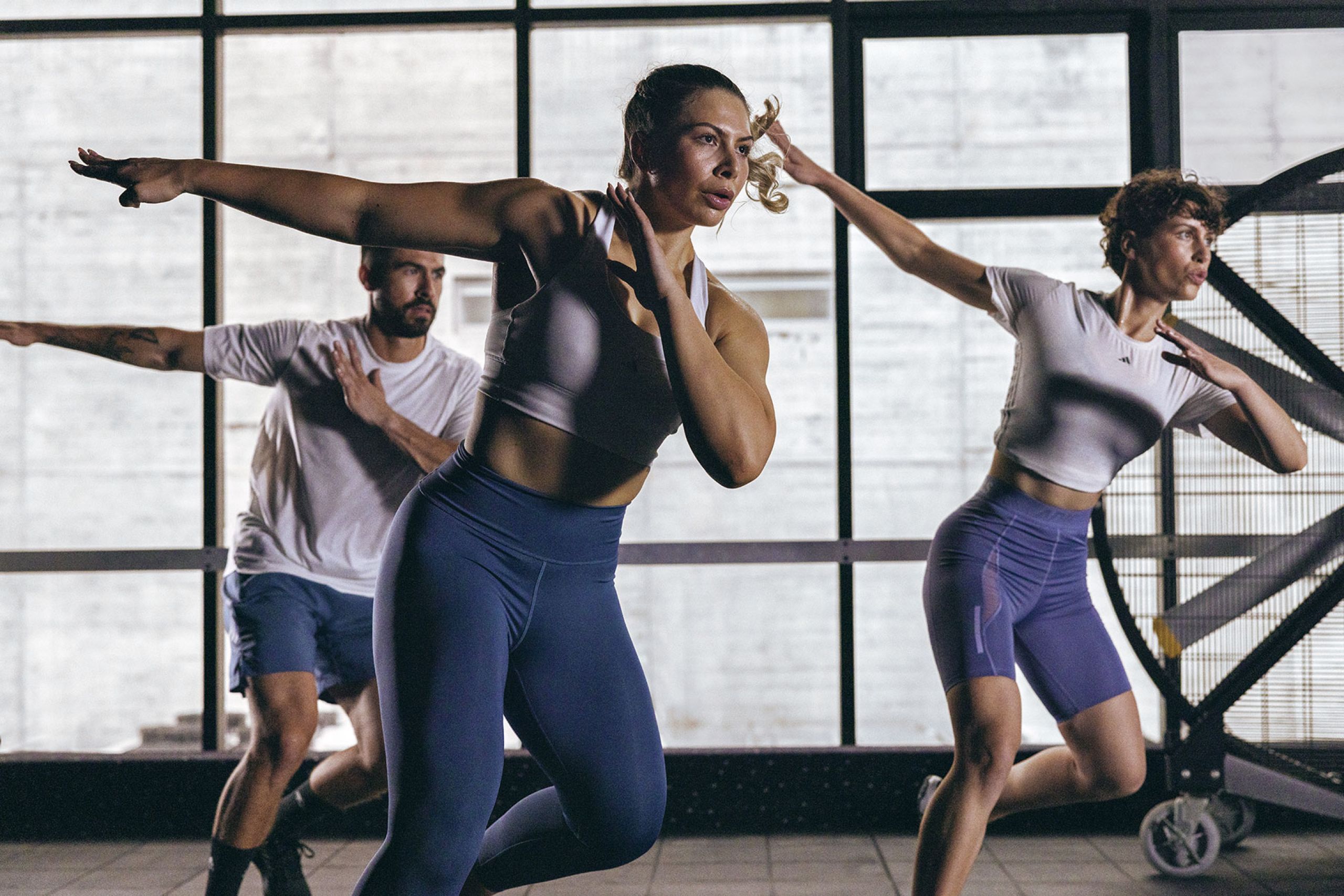 Cours de LesMills BODY ATTACK Magic Form Bordeaux